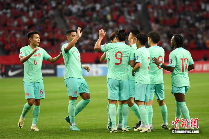 世预赛关键战：国足在伊万科维奇带队下两球领