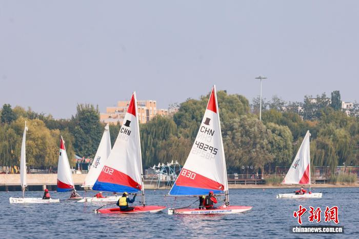 京津冀青少年雁栖湖扬帆竞逐：双合盛杯推动体