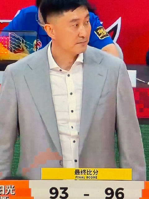 广东男篮20分领先遭北京逆转 杰曼三分绝杀创历