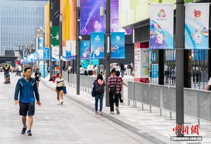 粤港澳三地携手启幕第十五届全国运动会：开启