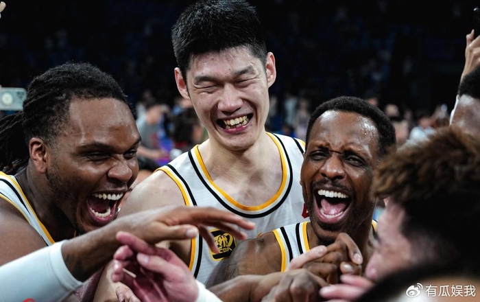 胡金秋伤情未明 广厦卫冕前景堪忧