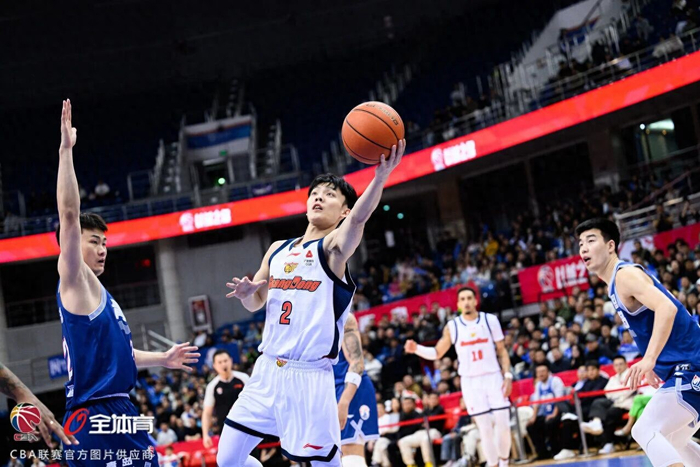 CBA第36轮：广东加时逆转青岛 宁波裁掉外援贝兹