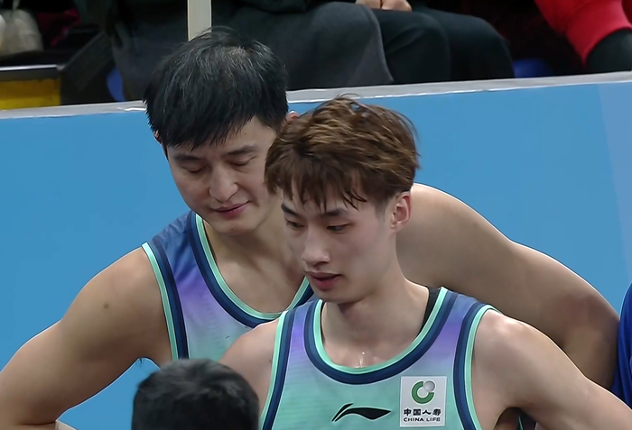 CBA季后赛12进8战况：浙江山西晋级八强，广东山